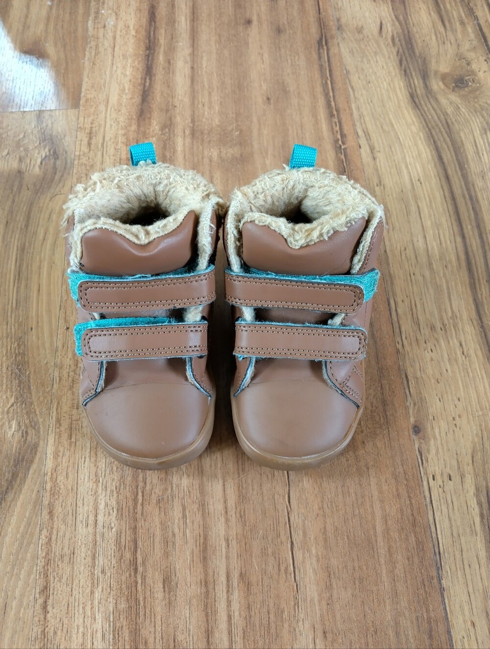 Ten Little Shoes Size 5.5